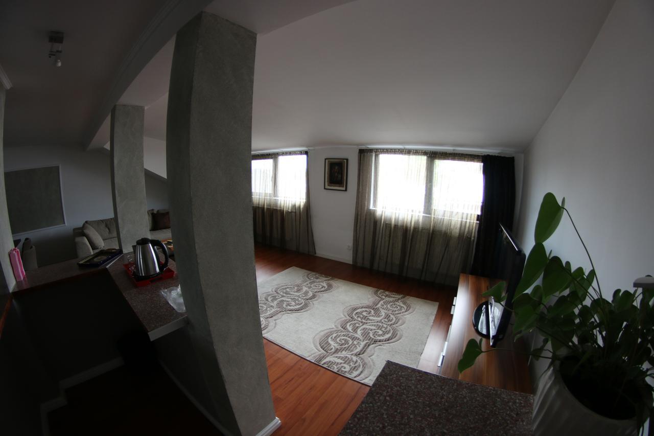 ホテル Casa Bucovineana スチャヴァ エクステリア 写真