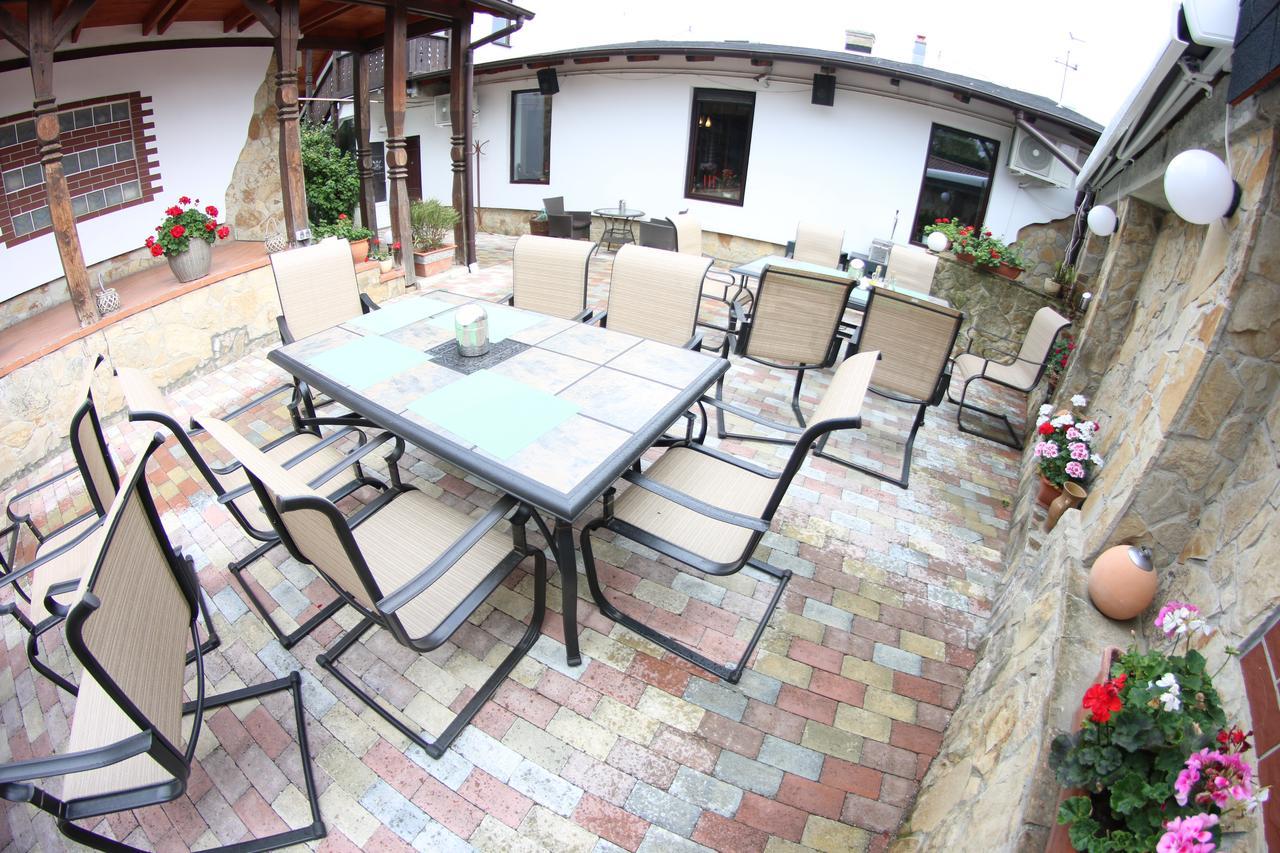 ホテル Casa Bucovineana スチャヴァ エクステリア 写真