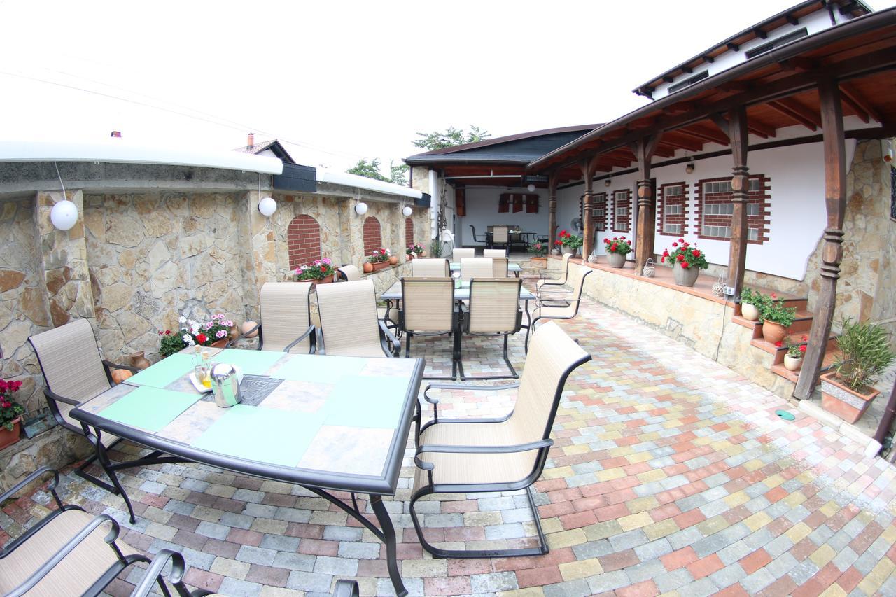 ホテル Casa Bucovineana スチャヴァ エクステリア 写真